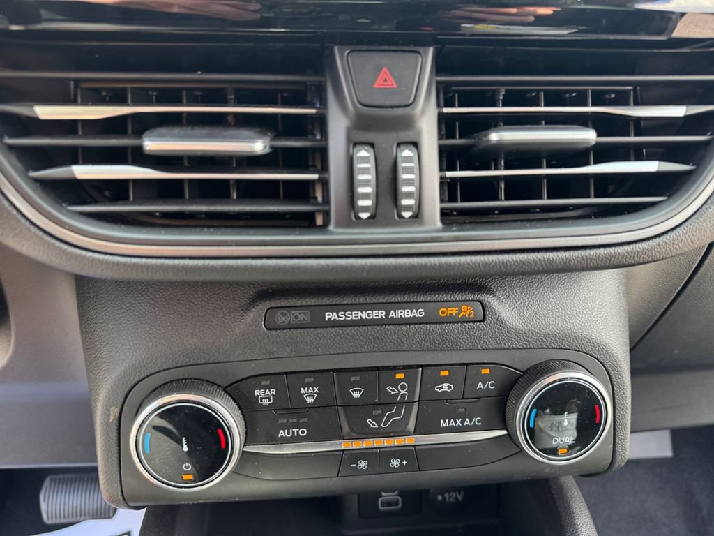 Certified 2025 Ford Escape Active AWD/4WD image 26