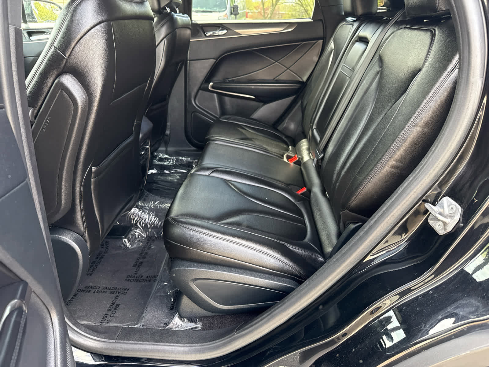 Used 2017 Lincoln MKC Premiere FWD image 13