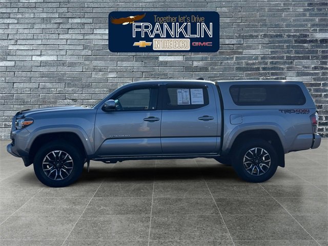 Used 2020 Toyota Tacoma TRD Sport image 2