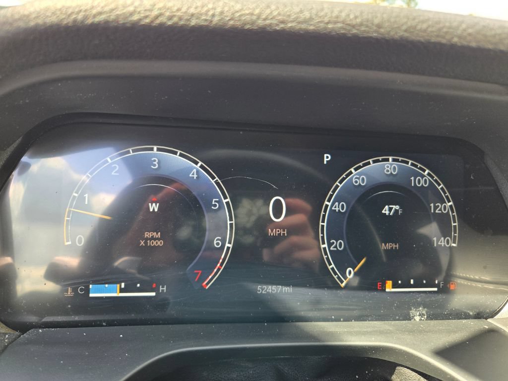 Used 2023 Jeep Grand Cherokee Laredo w/ Luxury Tech Group I AWD/4WD image 18