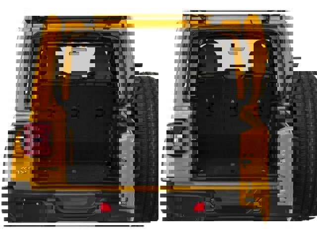 Used 2022 Jeep Wrangler Unlimited Sahara w/ Cold Weather Group image 11