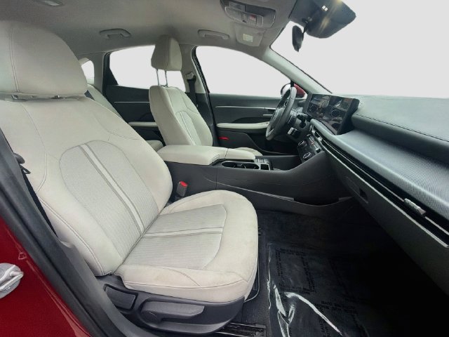 Certified 2026 Hyundai Sonata SEL FWD image 29