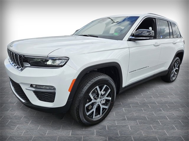 New 2025 Jeep Grand Cherokee Limited image 2