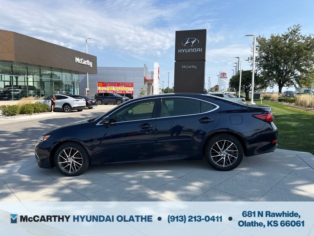 Used 2016 Lexus ES 350 w/ Luxury Package w/Wood Trim FWD image 10