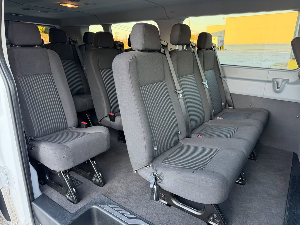 Used 2016 Ford Transit 350 XL image 30