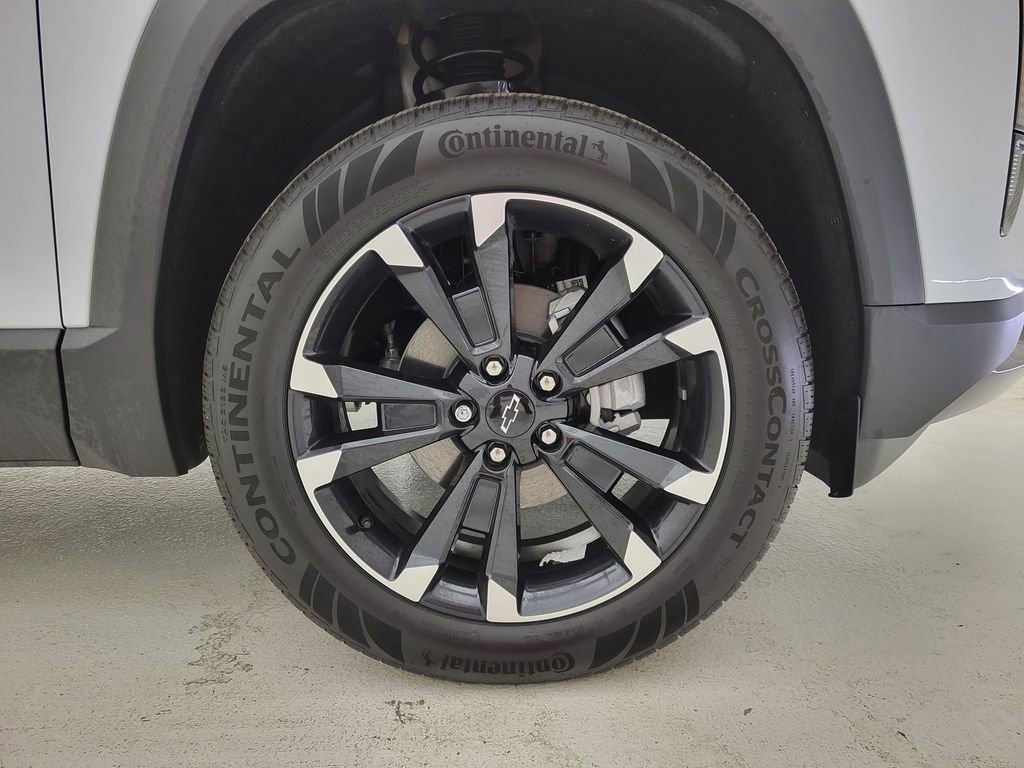 New 2026 Chevrolet Equinox RS image 23