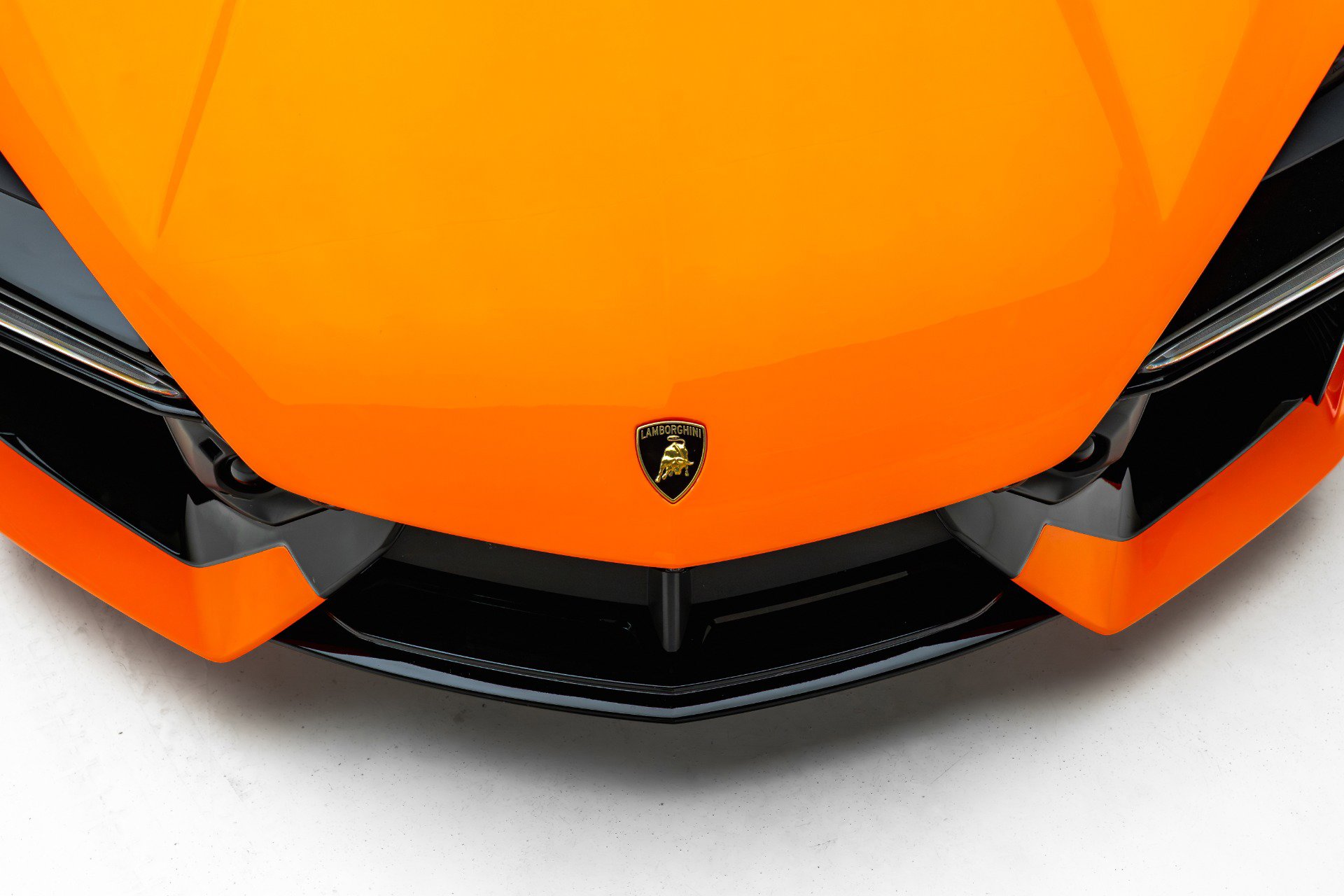 Used 2024 Lamborghini Revuelto AWD/4WD image 14