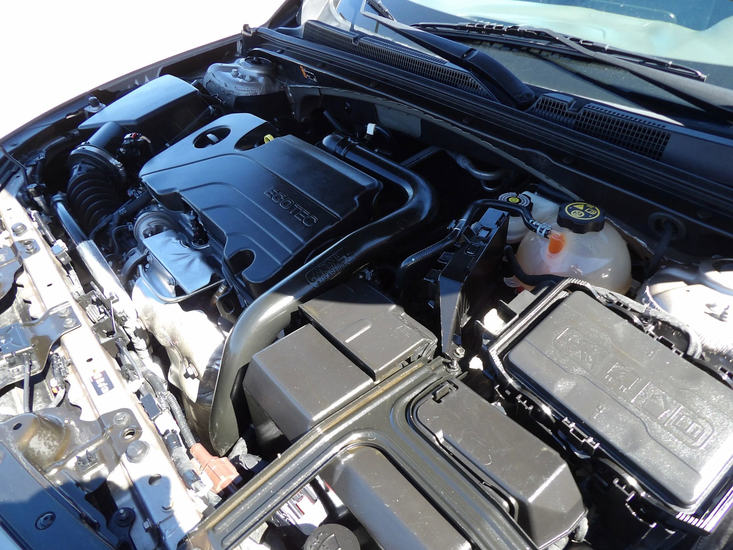 Used 2022 Chevrolet Malibu LT image 23