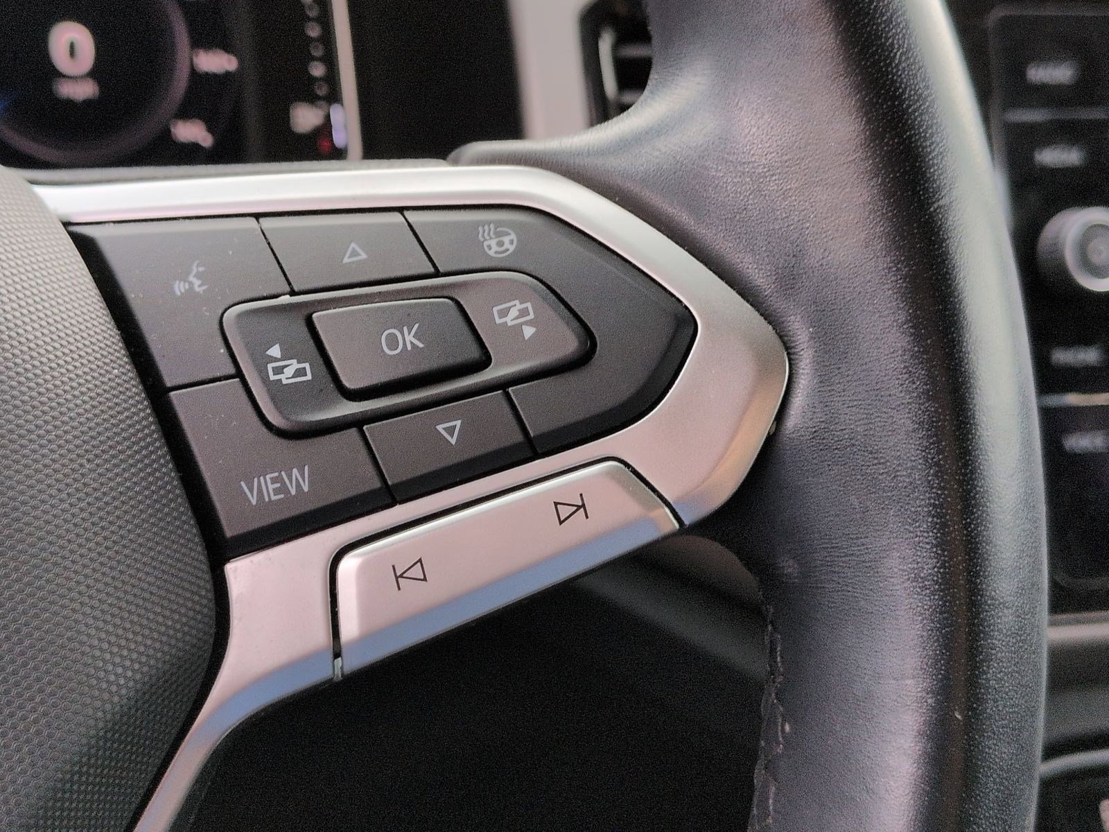 Used 2021 Volkswagen Atlas SEL Premium image 19