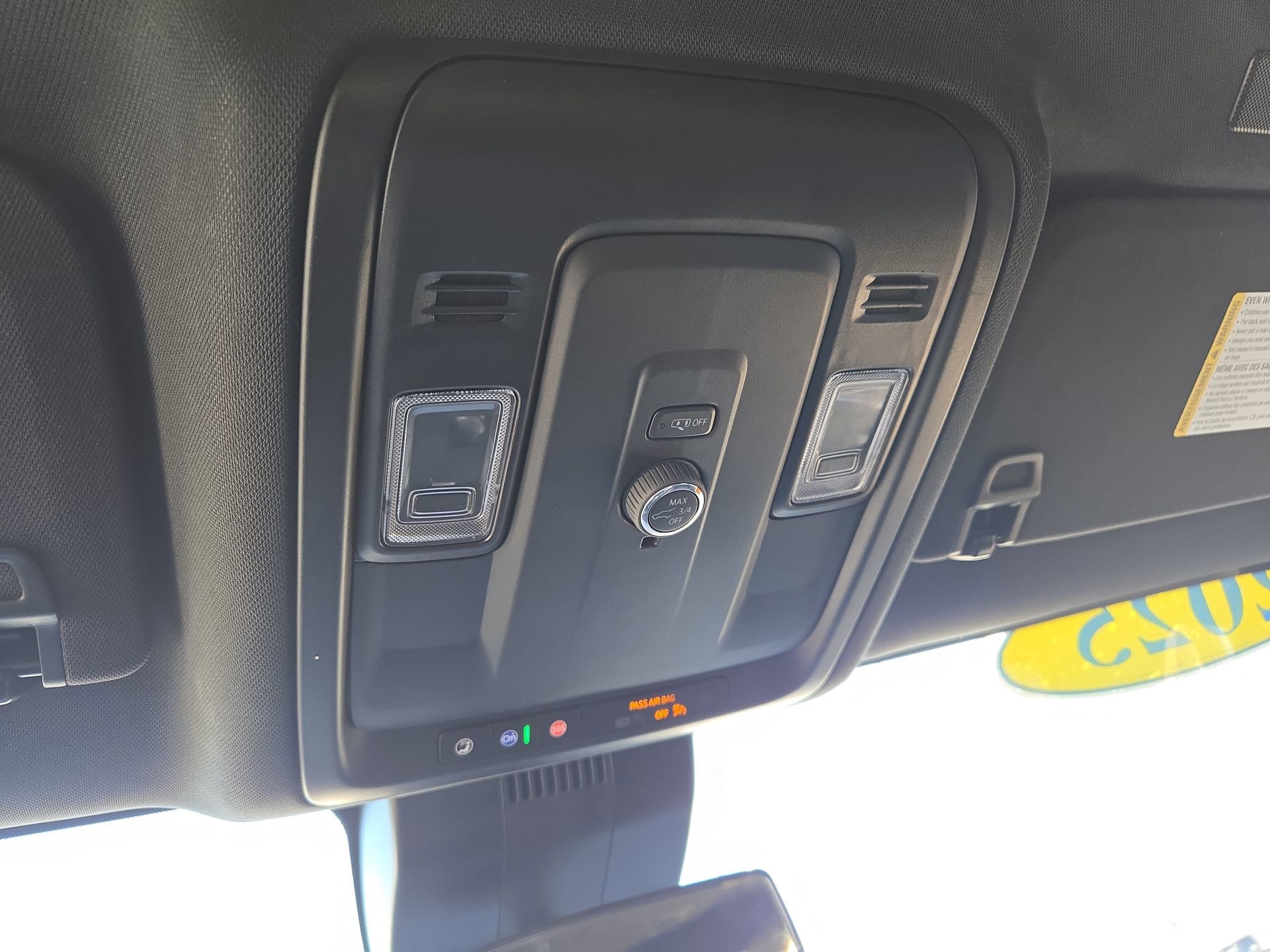 Used 2025 Chevrolet Tahoe LT image 27