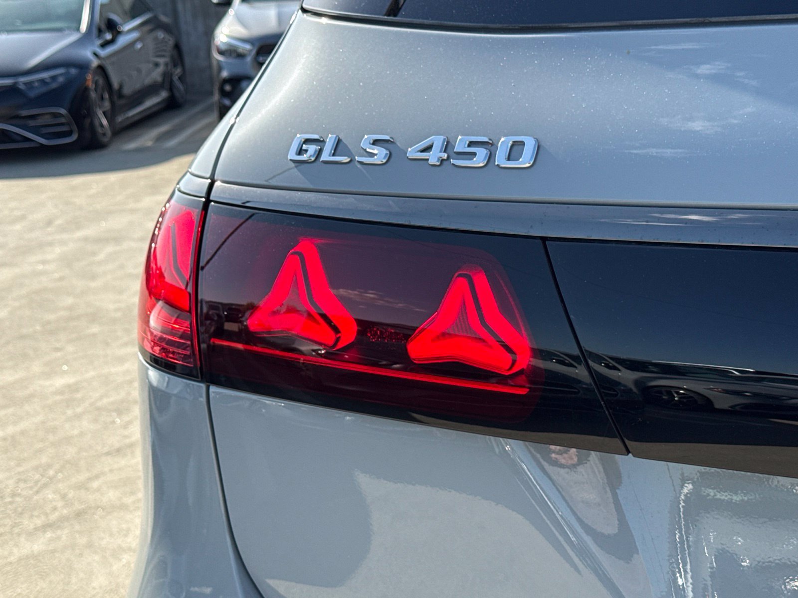New 2027 Mercedes-Benz GLS 450 4MATIC image 13