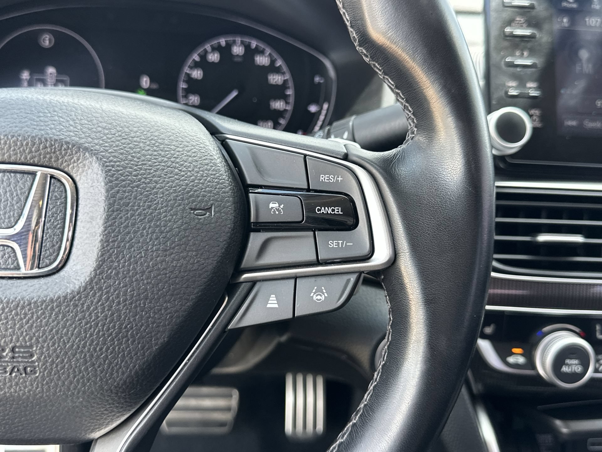Used 2021 Honda Accord Sport Special Edition image 26