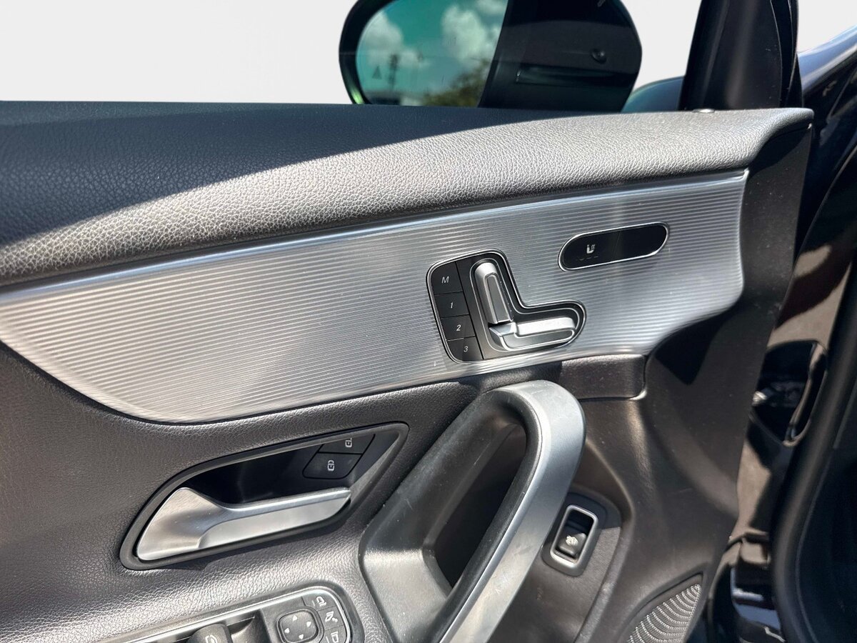Used 2019 Mercedes-Benz A 220 image 16