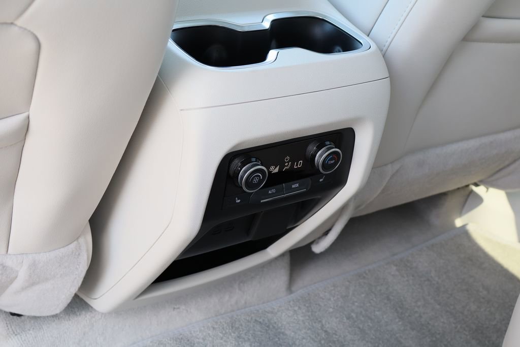 Certified 2025 Buick Enclave Avenir w/ Super Cruise Package image 24