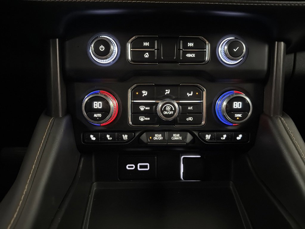 Used 2023 GMC Yukon AT4 w/ Technology Package image 22