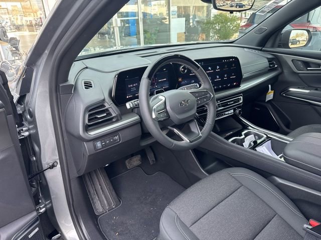 New 2026 Chevrolet Traverse LT w/ Enhanced Driving Package AWD/4WD image 8