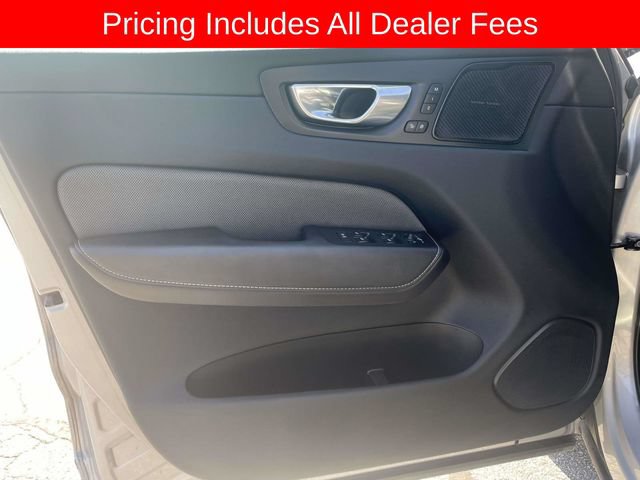 Used 2023 Volvo XC60 B5 Ultimate w/ Climate Package AWD/4WD image 19
