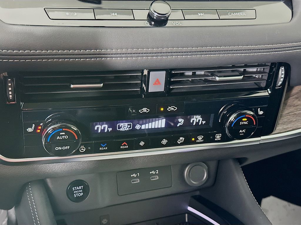 New 2026 Nissan Rogue Platinum image 22