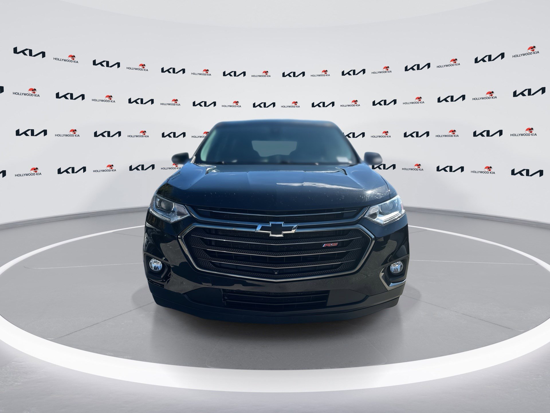 Used 2020 Chevrolet Traverse RS image 3