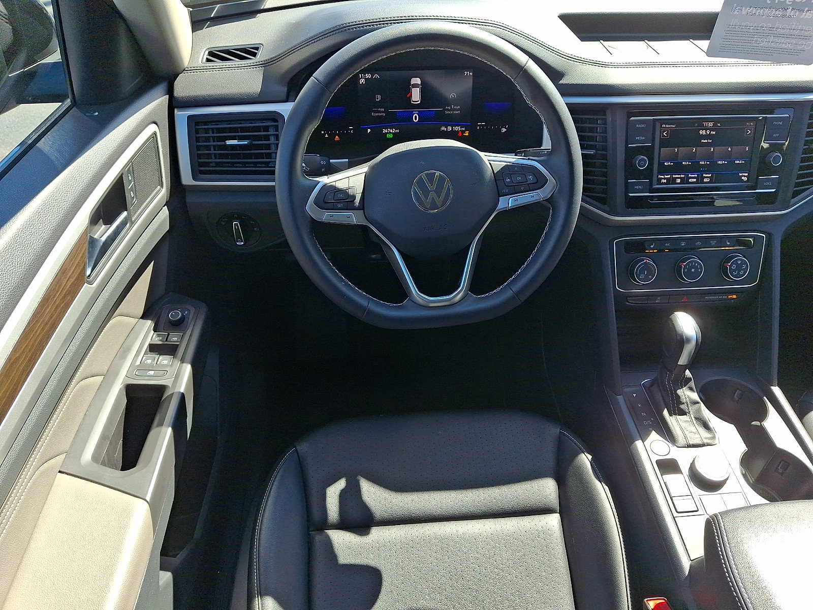 Certified 2023 Volkswagen Atlas SE image 12