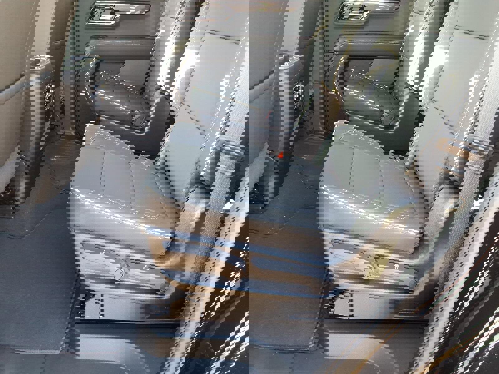 New 2026 GMC Yukon Elevation image 13