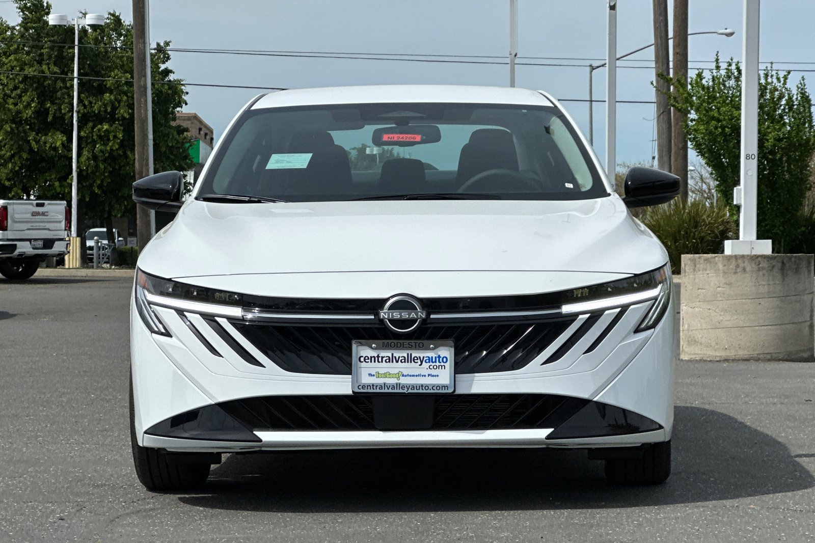 New 2026 Nissan Sentra SV w/ SV Convenience Package FWD image 9