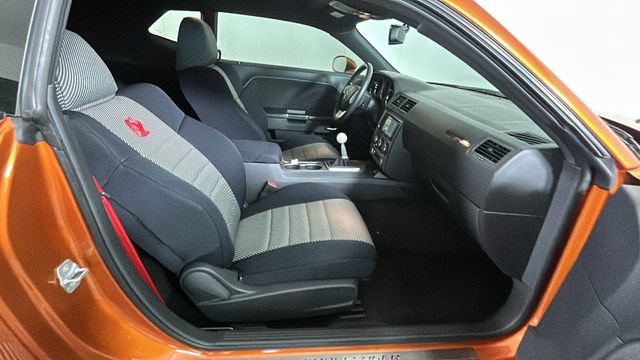 Used 2011 Dodge Challenger SRT8 RWD image 25