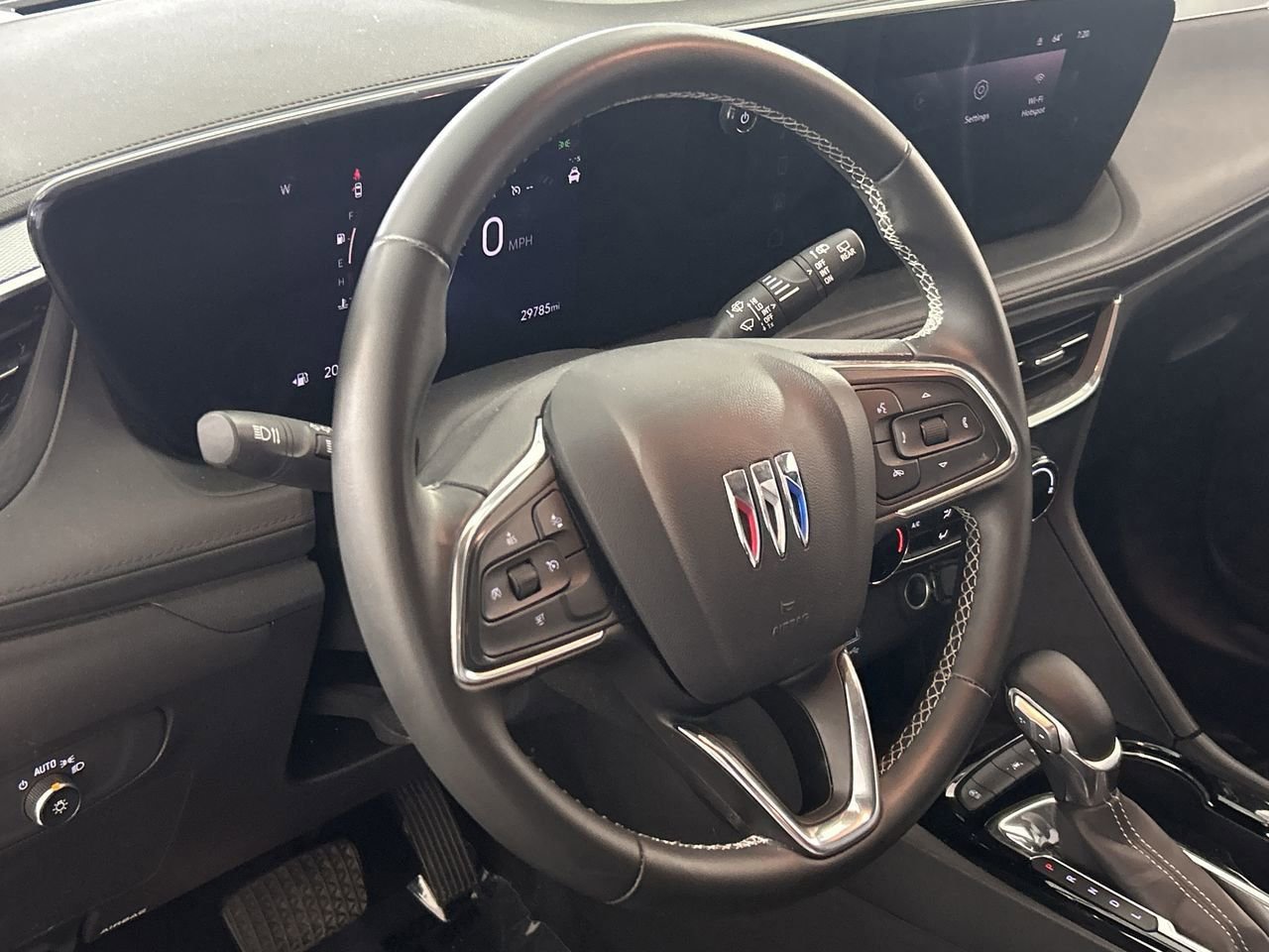 Used 2025 Buick Encore GX Preferred FWD image 13