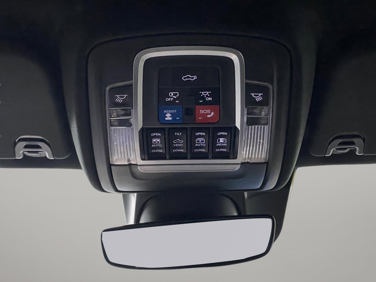 Used 2019 RAM 1500 Limited image 13