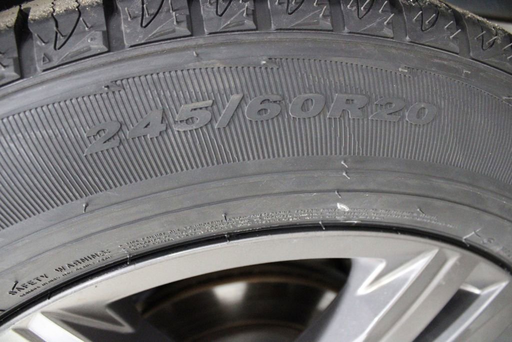 Used 2020 Volkswagen Atlas Cross Sport SE w/ Towing Package image 38