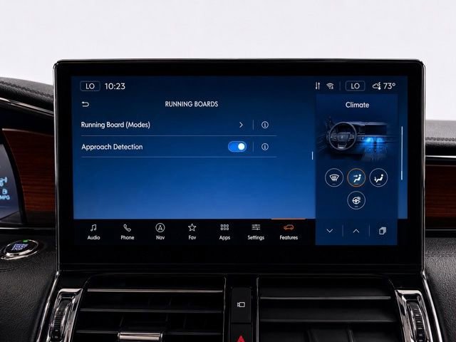Used 2022 Lincoln Navigator L Reserve AWD/4WD image 31