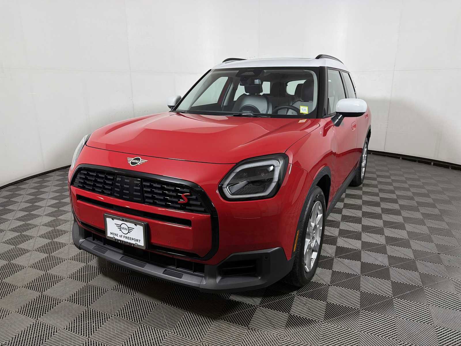 Certified 2025 MINI Cooper Countryman S image 3
