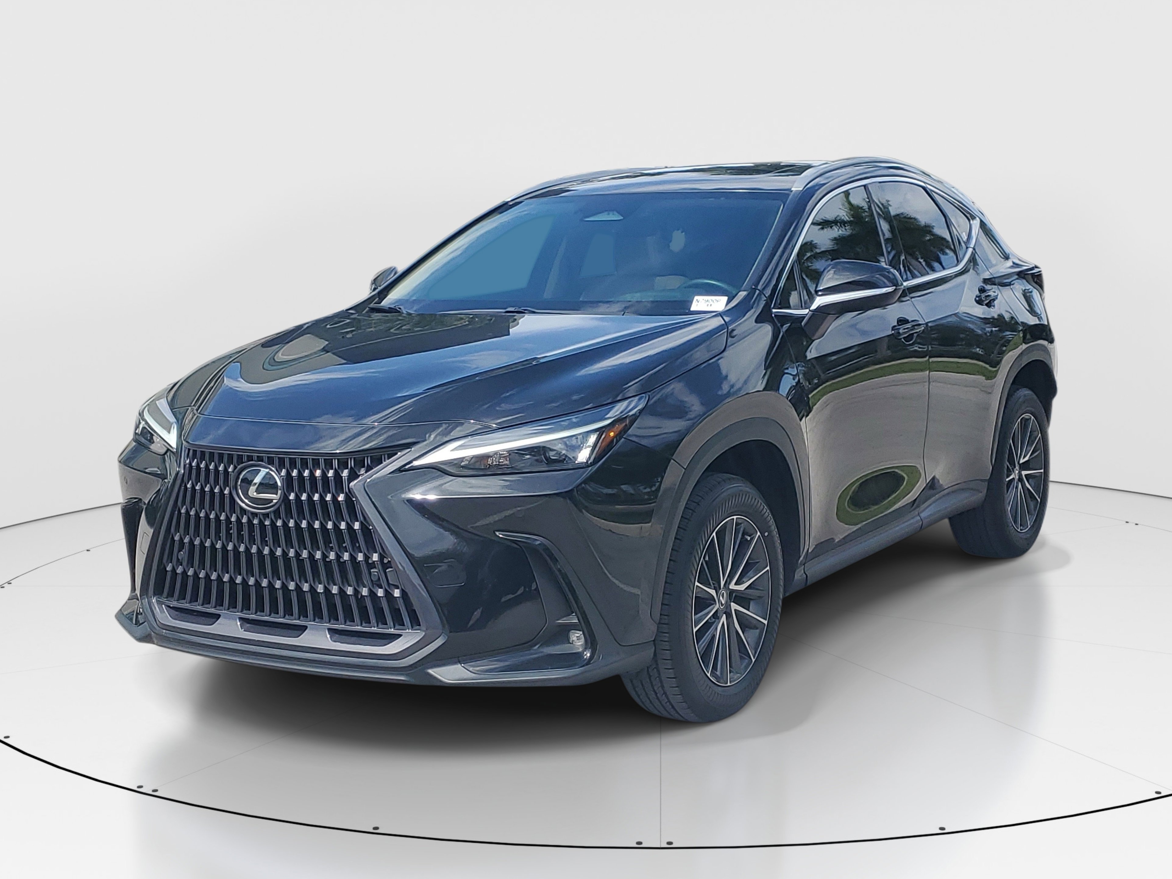 Used 2023 Lexus NX 250 FWD image 5