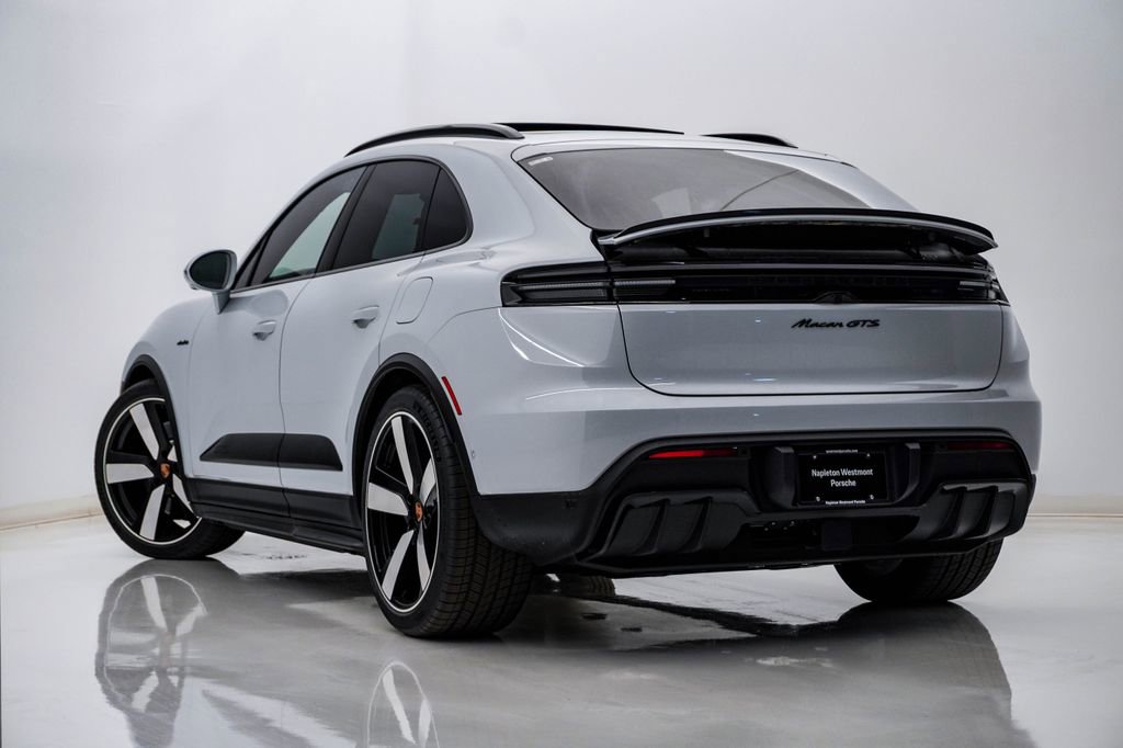 New 2026 Porsche Macan GTS Electric AWD/4WD image 3