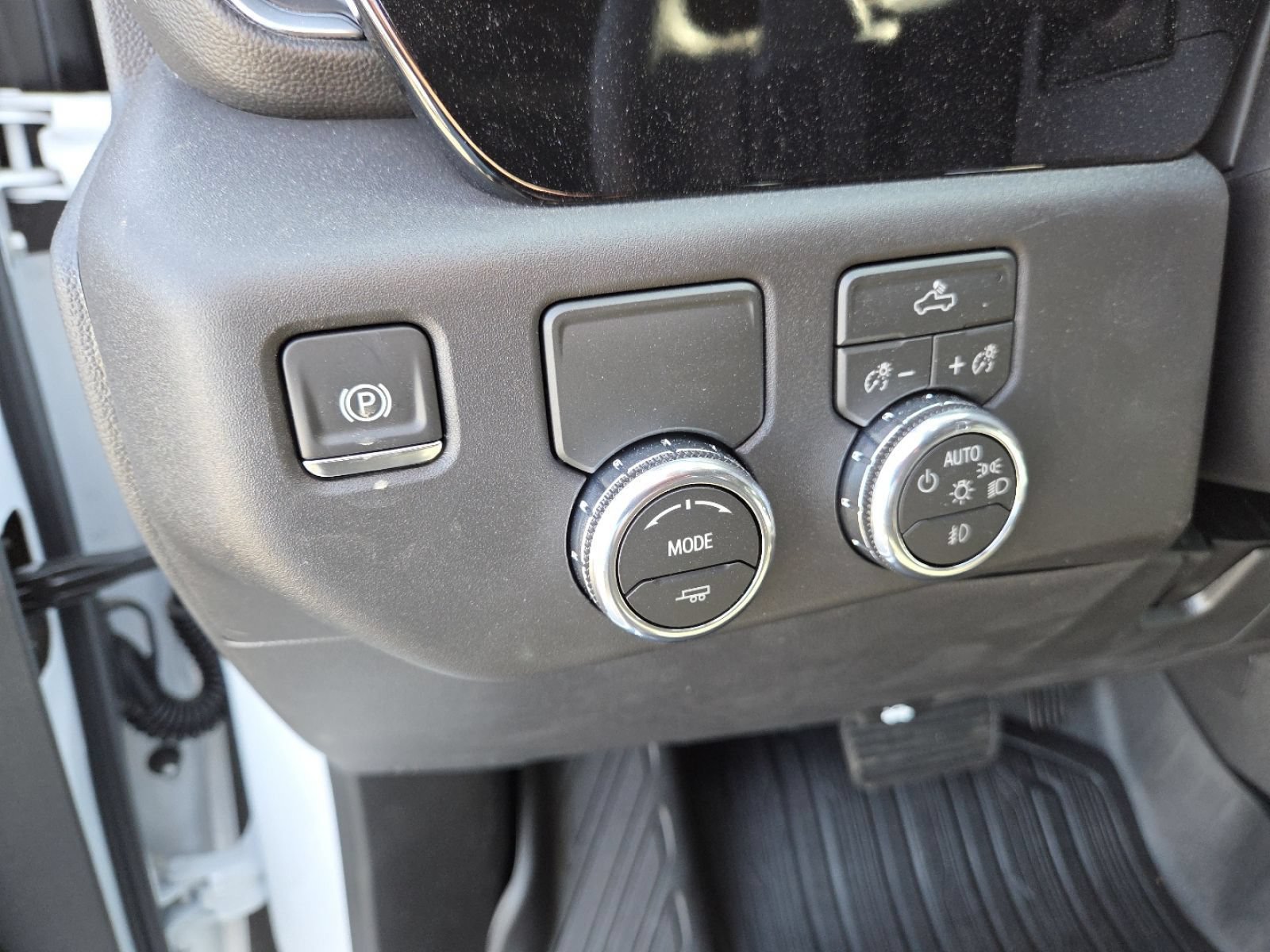 New 2026 GMC Sierra 1500 Elevation w/ Preferred Package RWD image 6