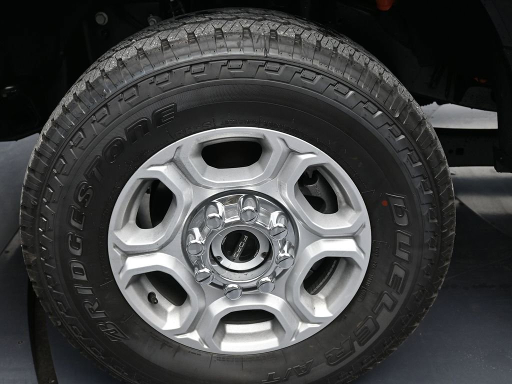 New 2025 Ford F250 XLT w/ 360-Degree Camera Package image 12