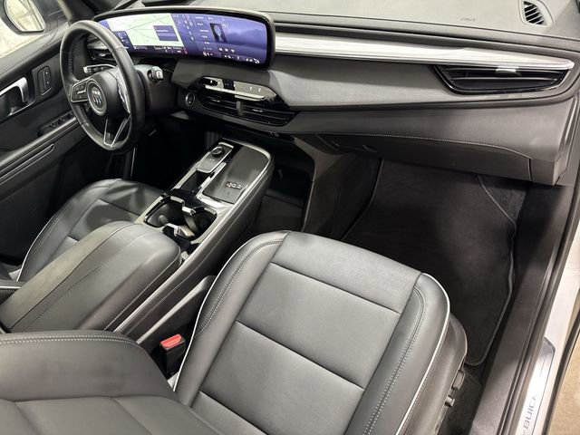 Certified 2025 Buick Enclave Preferred image 29