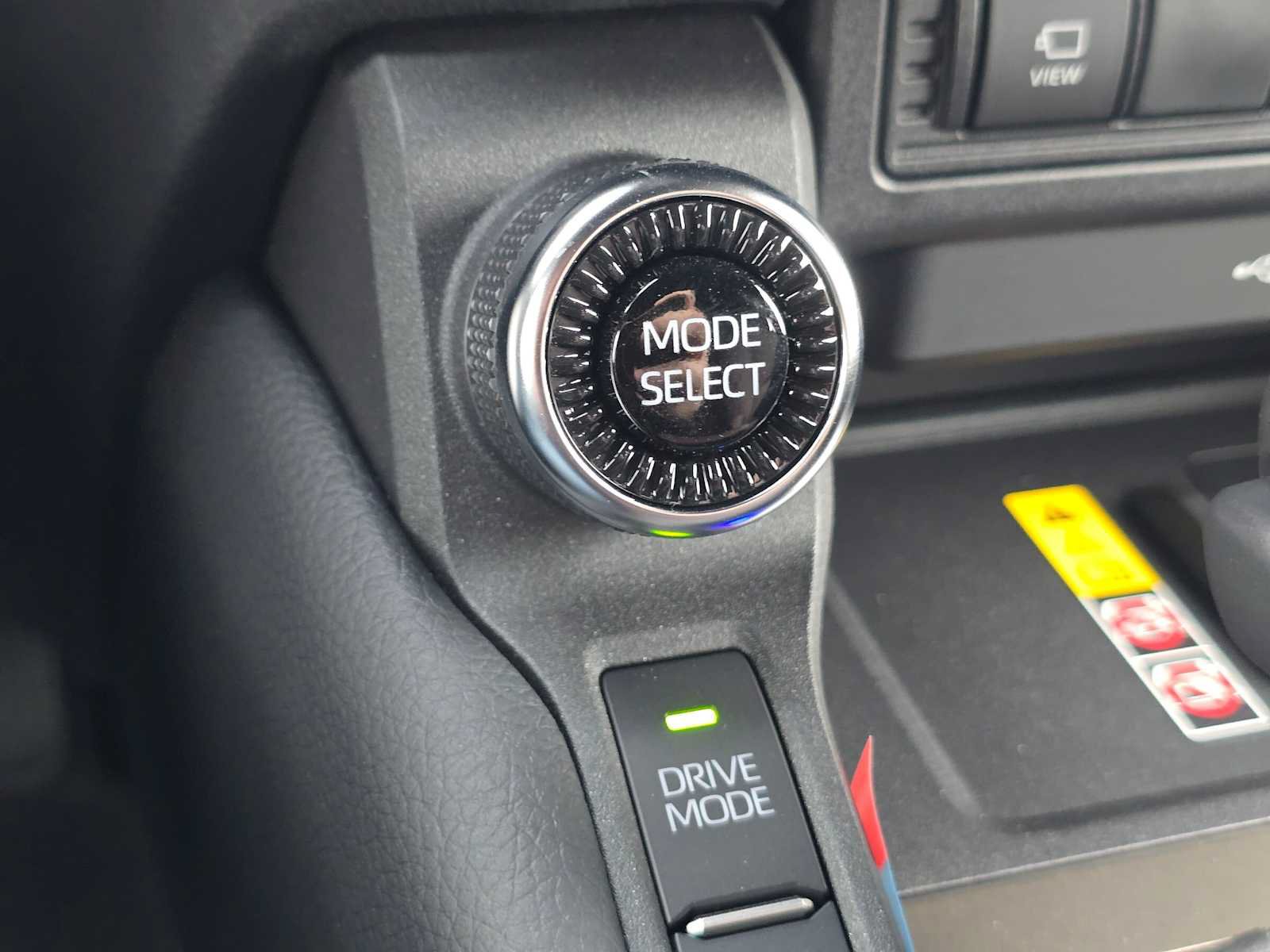 Used 2026 Toyota Land Cruiser AWD/4WD image 31