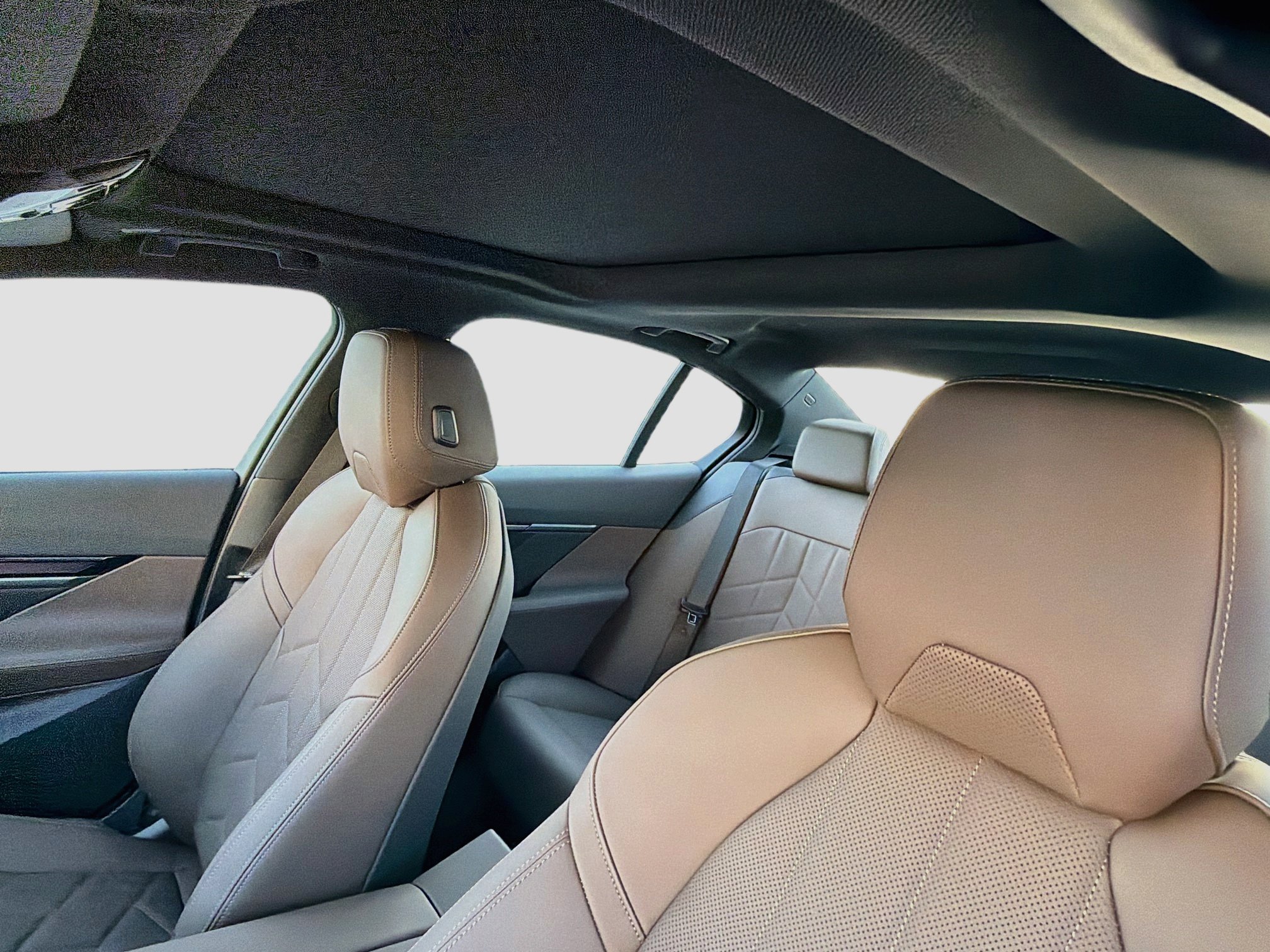 New 2027 BMW 530i xDrive w/ Premium Package AWD/4WD image 27