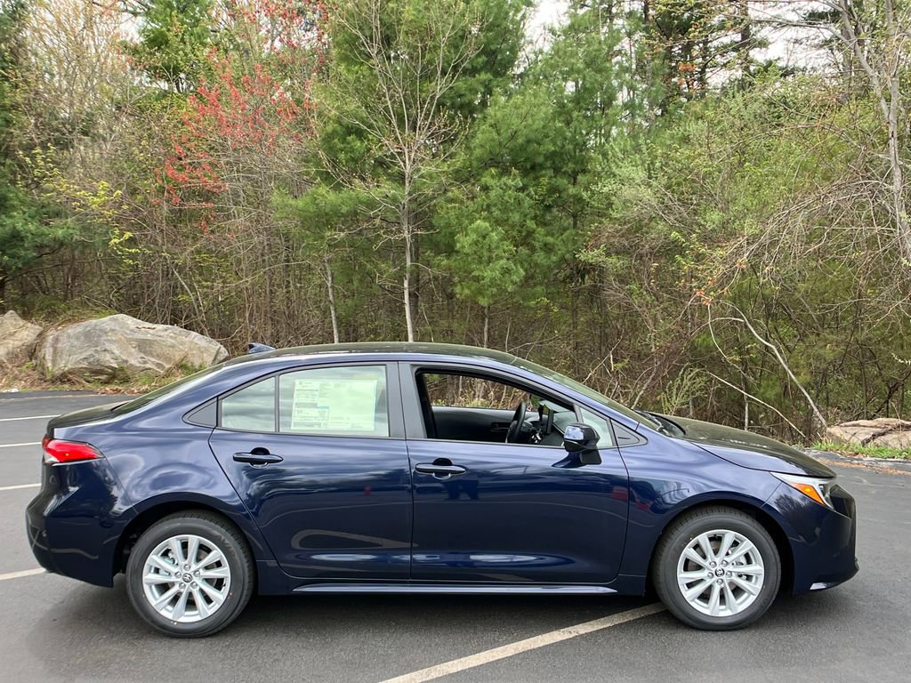 New 2026 Toyota Corolla LE w/ LE Premium Package FWD image 6