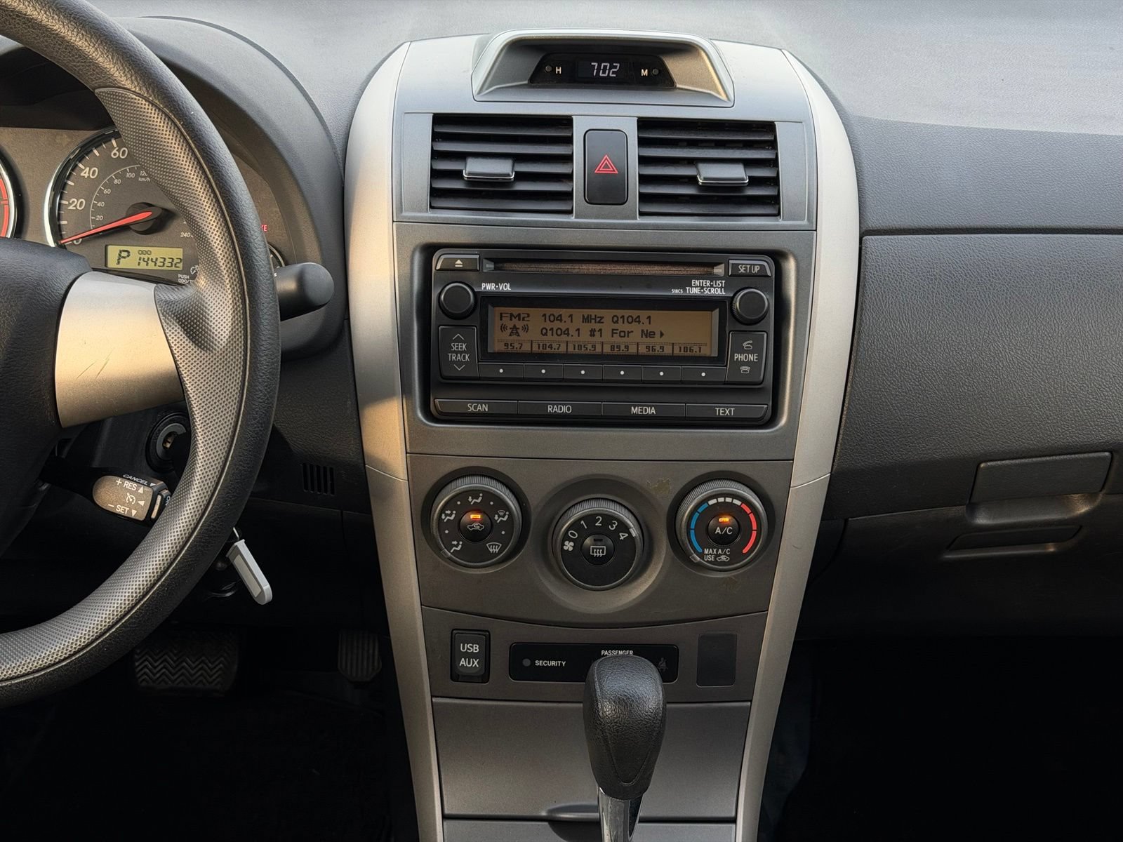 Used 2012 Toyota Corolla S FWD image 23