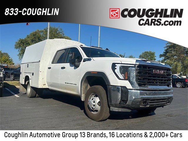 Used 2024 GMC Sierra 3500 Pro w/ Convenience Package