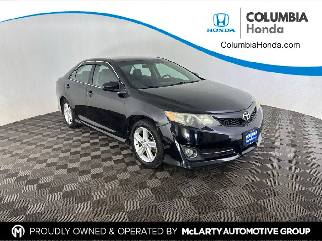Used 2014 Toyota Camry SE