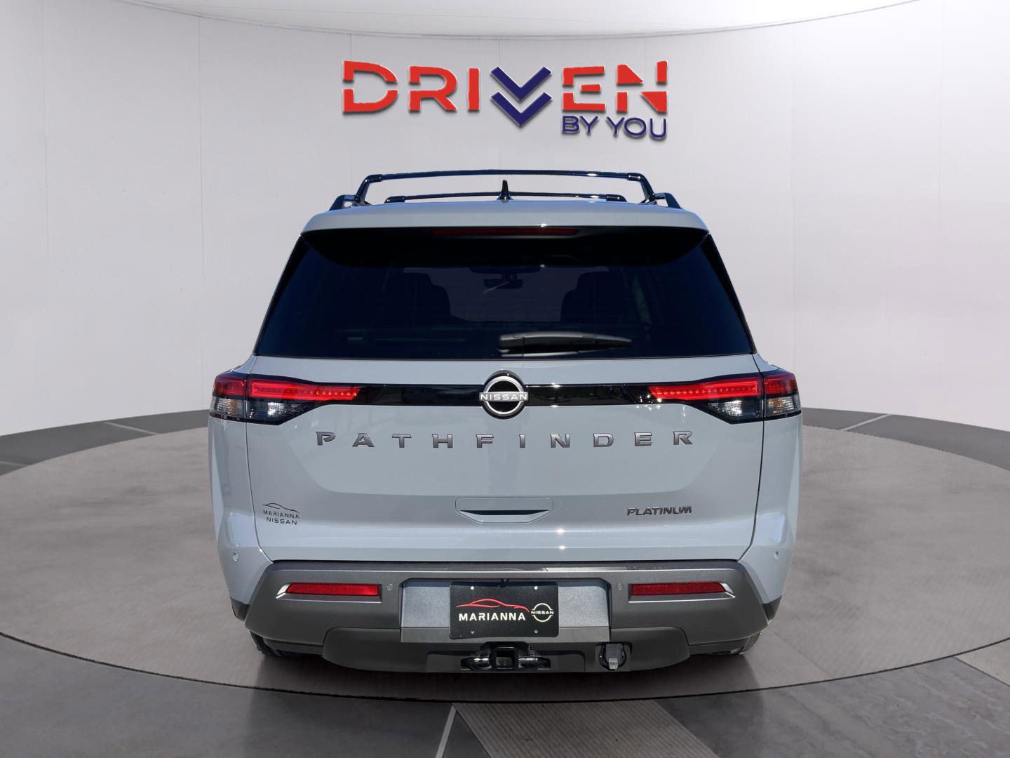 New 2026 Nissan Pathfinder Platinum image 4