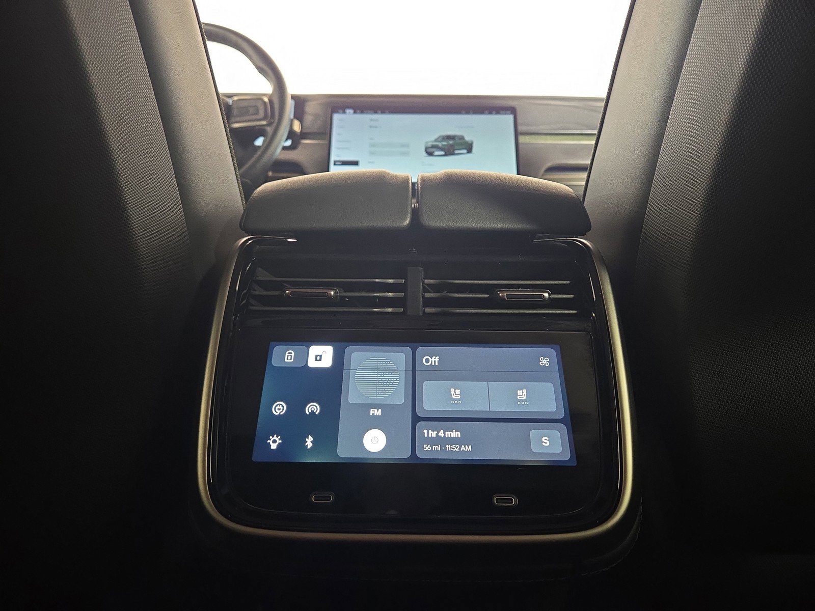 Used 2022 Rivian R1T Launch Edition image 28