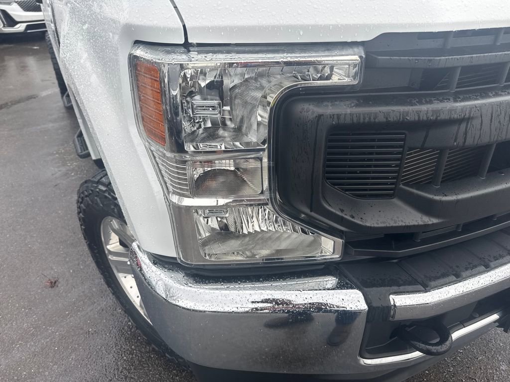 Used 2022 Ford F350 XL image 40
