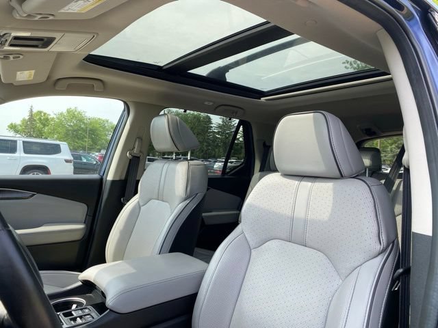 Used 2024 Honda Pilot Elite image 16