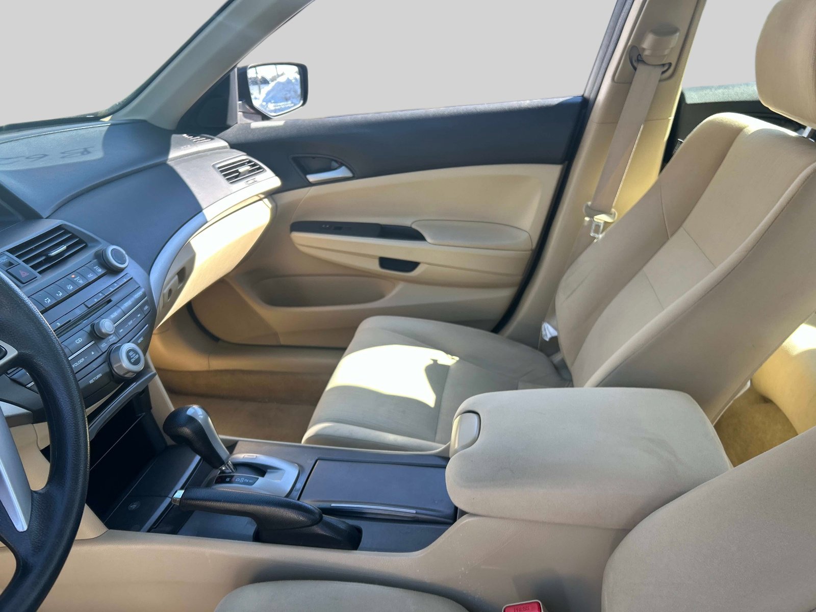 Used 2012 Honda Accord LX image 19