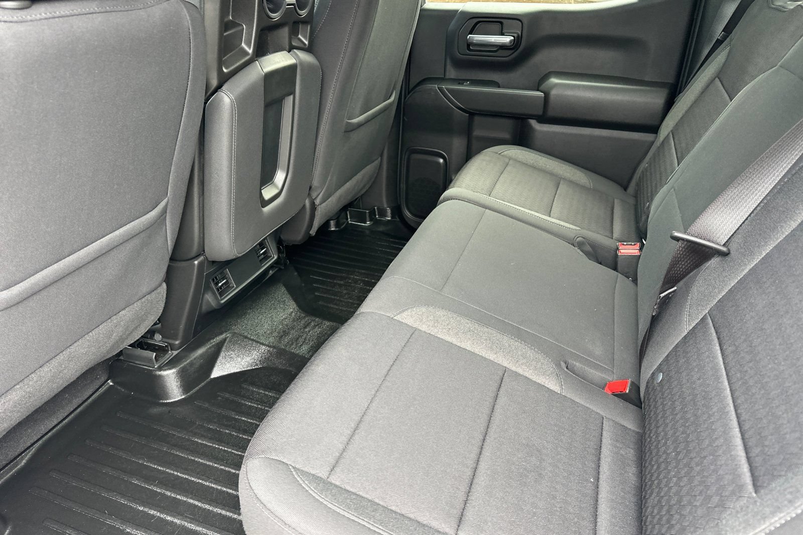 Used 2023 Chevrolet Silverado 1500 Custom w/ LPO, Dark Essentials Package AWD/4WD image 12