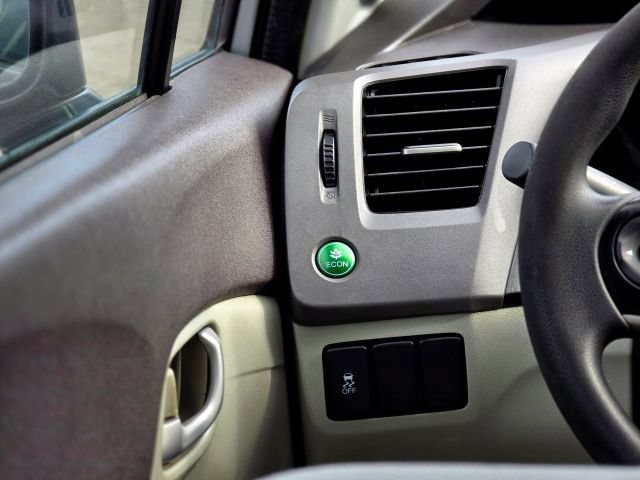 Used 2012 Honda Civic LX image 18